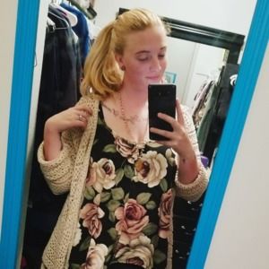 Meet your Posher, Sarah